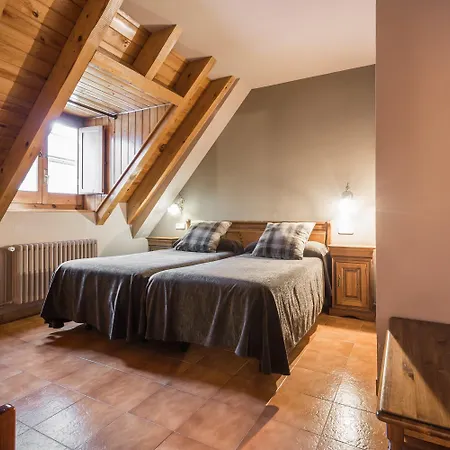 Aparthotel Riu Nere Mountain Vielha