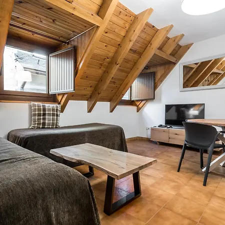 Aparthotel Riu Nere Mountain Vielha